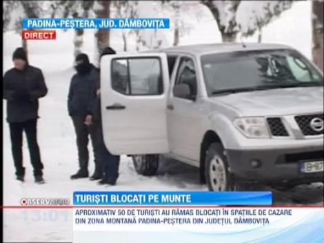 50 de turisti blocati in zona Padina