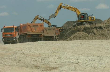 Guvernul a scos pentru a doua oara la licitatie autostrada Comarnic-Brasov