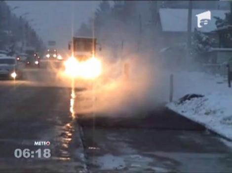 La Strehaia se asfalteaza chiar si atunci cand ninge