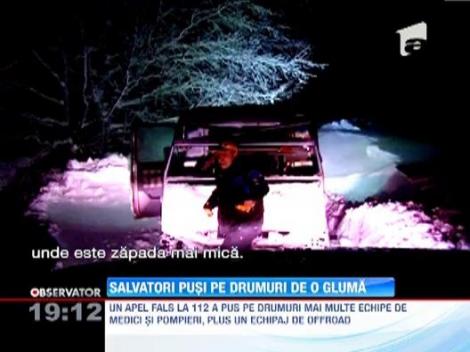 Salvatori pusi pe drumuri de un apel fals la 112, in Vaslui