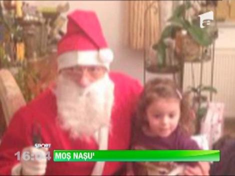 Mircea Sandu, in rolul lui Mos Craciun pentru nepoata lui