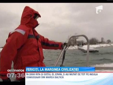 VIDEO! Confortul si luxul nu aduc fericirea! Un cuplu din Estonia traieste izolat pe o insula pustie