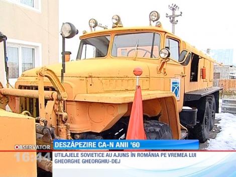 Compania de Drumuri face deszapezire cu utilaje de pe vremea lui Gheorghe Gheorghiu-Dej