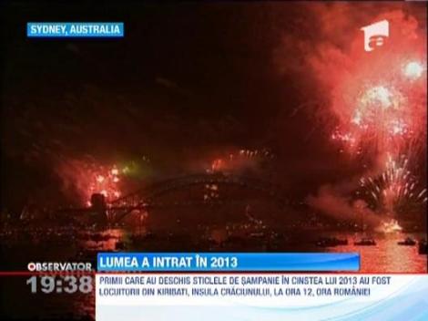 Lumea a intrat in 2013. Antena 1 va ureaza "La Multi Ani" si un An Nou Fericit!