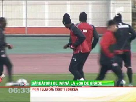 Cristi Borcea, sarbatori de iarna la +30 de grade