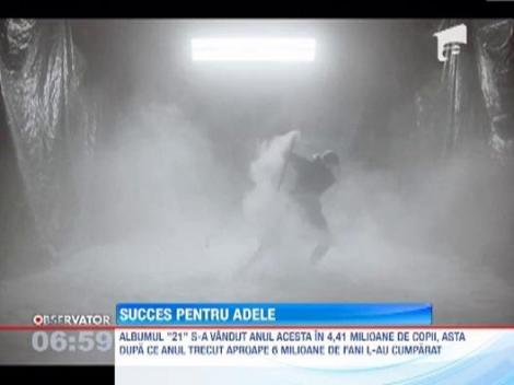 Ultimul album al cantaretei Adele a inregistrat vanzari record in SUA