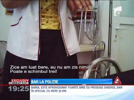 EXCLUSIV! Ia mai toarna-un paharel... Un bar a fost amplasat chiar in sediul Politiei Municipiului Buzau