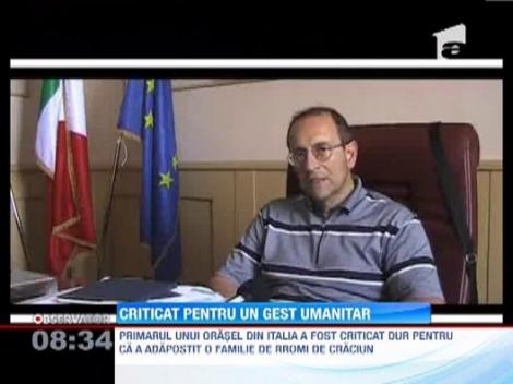 Criticat pentru ca a adapostit de Craciun o familie de rromi