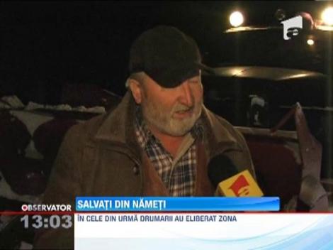 Bebelus de sase luni in stare grava, salvat de politistii de frontiera vasluieni