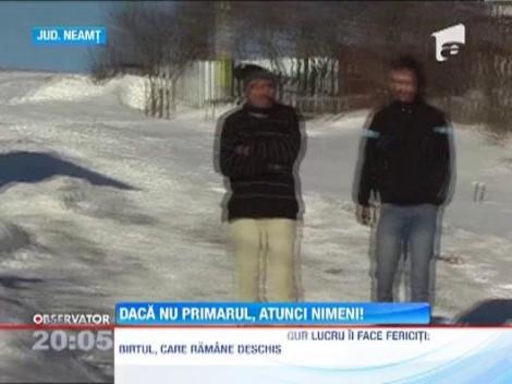 Observator special: Oamenii din Neamt nu ies la dezapezire daca primarul nu ridica macar un deget