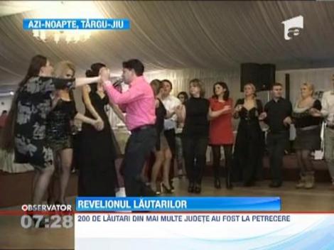 Lautarii au petrecut Revelionul cu intarziere