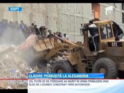 O cladire s-a prabusit in Alexandria. Cel putin 25 de oameni si-au pierdut viata