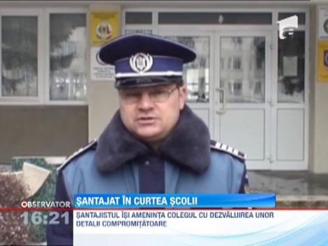 Miercurea Ciuc: Un elev isi santaja un coleg de liceu. Pe parcursul a doua luni, a obtinut 4.500 de lei