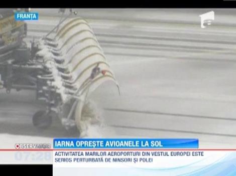 Iarna a dat peste cap traficul aerian in Europa