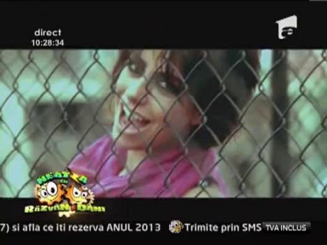 Vezi videoclipul piesei "Fly" - Renee Santana!