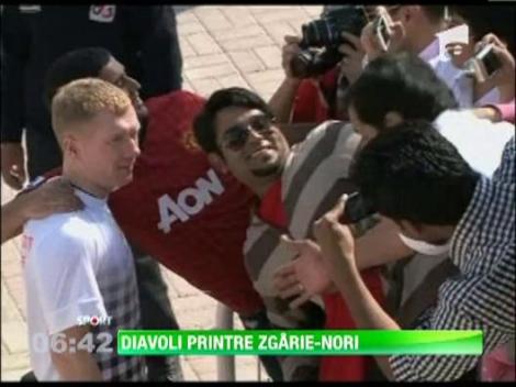 Manchester United, intampinati de 200 de fani la Doha