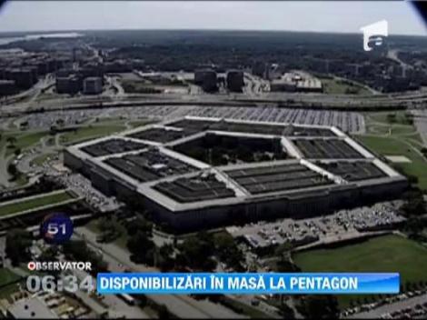 Aproape 46.000 de angajati ai Pentagonului vor fi disponbilizati pentru a se reduce cheltuielile