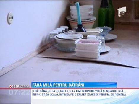 Din cauza birocratiei, o batrana din Bucuresti traieste intr-o saracie doar din mila vecinilor