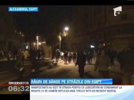 Violente in Egipt: Mai mult de 30 de oameni au fost ucisi si peste 300, raniti