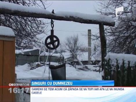 Singuri cu Dumnezeu: Sate intregi din Galati sunt izolate din cauza zapezii