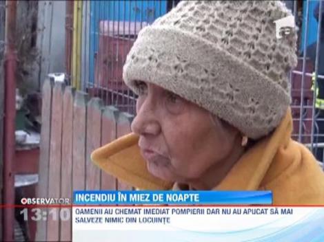 Incendiu puternic intr-un cartier din Iasi: Trei case au luat foc
