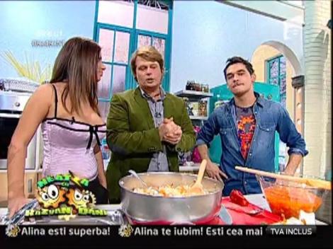 Pui catifelat cu evantai din parmezan