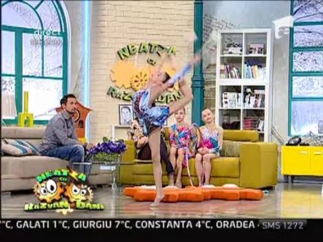 Demonstratie de gimnastica ritmica