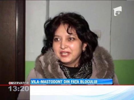 O familie din Constanta si-a ridicat o vila lipita de un bloc