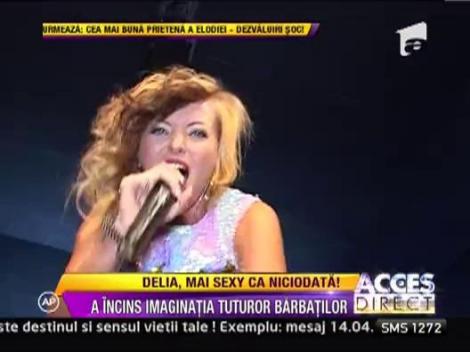 Atmosfera incendiara la concertele Deliei: Vezi tinuta care i-a innebunit pe fani!