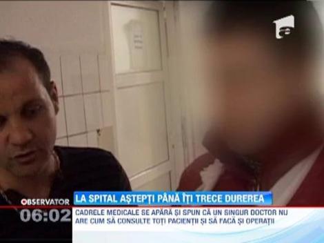 Un baiat de 14 ani care avea mana rupta a fost lasat sa astepte aproape zece ore pe holurile spitalului judetean din Tulcea