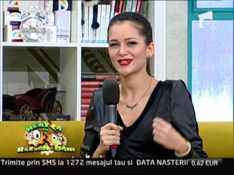 Primavara aceasta se poarta hainele si accesoriile din piele ecologica