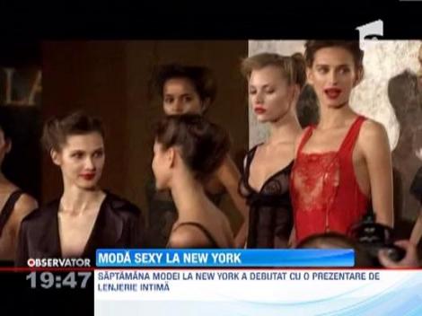 Saptamana modei de la New York a debutat cu o prezentare de lenjerie intima