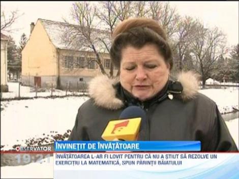 Mures: Un copil de opt ani a fost invinetit de invatatoare, pentru ca nu stia lectia