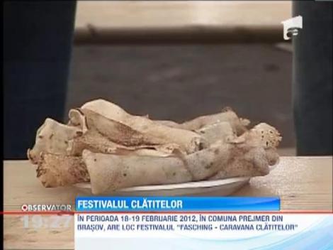 Mii de oameni au participat la Festivalul Clatitelor de la Prejmer
