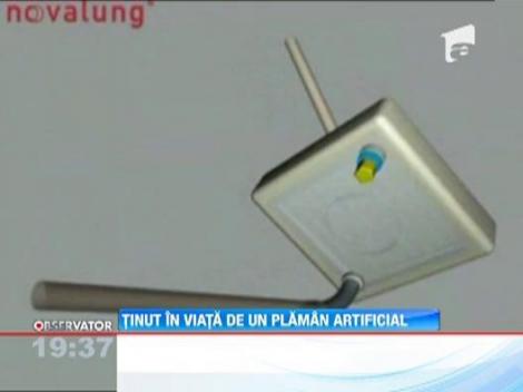 Medicii de la Spitalul Judetean din Timisoara i-au montat unui tanar un plaman artificial