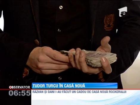 Tudor Turcu, un om fericit: Si-a cumparat un apartament cu banii de la X Factor!