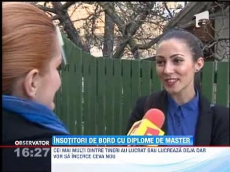 Insotitori de bord cu diplome de master