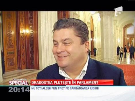 Observator Special: Cum sarbatoresc parlamentarii romani Ziua Indragostitilor si ce isi amintesc despre primul sarut