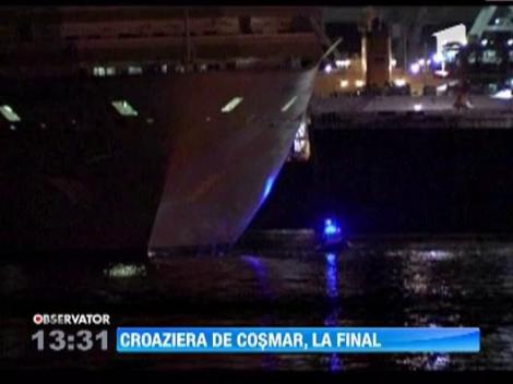Nava de croaziera care a fost blocata in largul Golfului Mexic timp de 4 zile, adusa la tarm