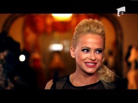 "Te cunosc de undeva": Anda Adam s-a transformat spectaculos in Sarah Brightman, pentru "Harem"