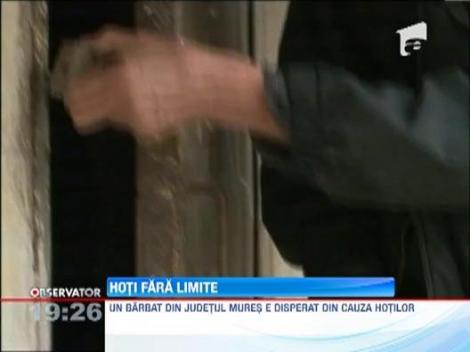 Nu mai spargeti, s-a furat totul