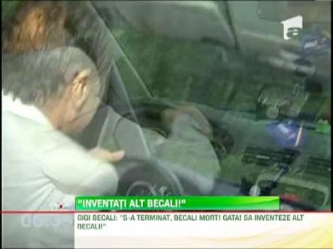 Seful Stelei ameninta iar ca se retrage din viata publica