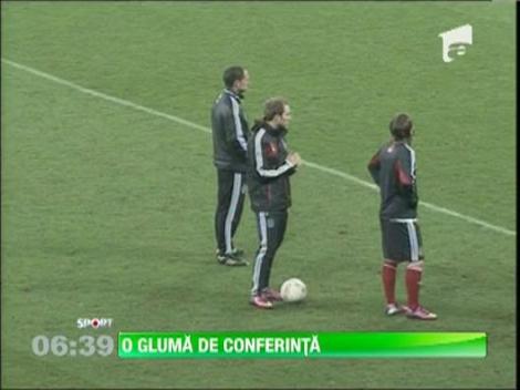 Conferinta de presa a lui Ajax, o gluma de prost-gust