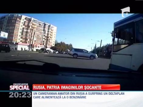 OBSERVATOR SPECIAL: De la rusi vin cele mai socante imagini! Au camere video instalate pe bordul masinilor