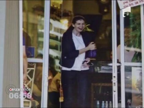 Monica Gabor si Mr. Pink o vor pe Lindsay Lohan la lansarea bauturii energizante in Dubai