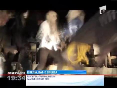 VIDEO: Harlem Shake a ajuns in cimitirele din Sibiu. Mai multi tineri s-au dezlantuit printre morminte