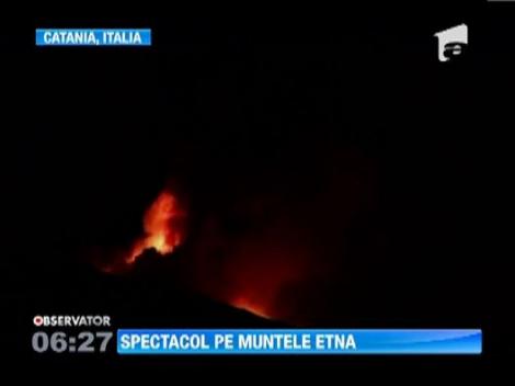 Cel mai inalt vulcan activ al Europei continua sa erupa de doua zile