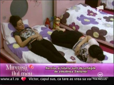 Narcisa si Iuliana sunt dezamagite de atitudinea Stelianei
