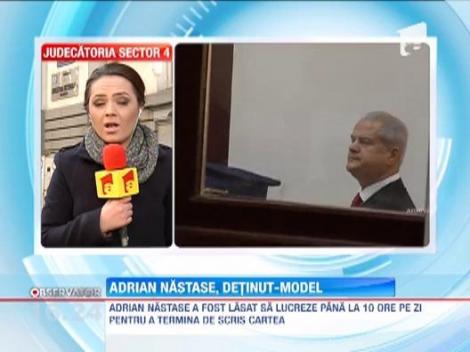 Adrian Nastase poate fi eliberat pentru ca este un detinut-model