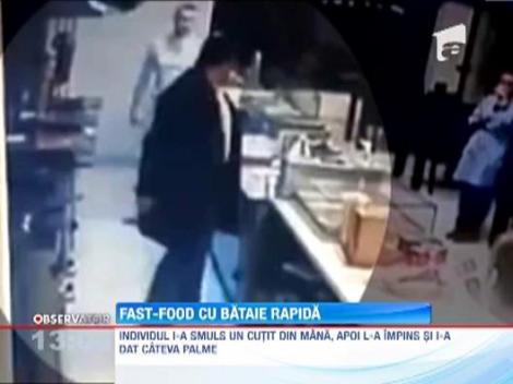 UPDATE! Un barbat s-a luat la bataie cu angajatii unui fast-food din Constanta! Agresorul nu a fost prins de politie